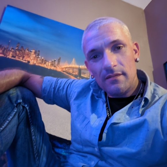 Meet your Posher, Wesley - Picture 3 of 6